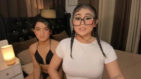 Snapshot of monstrouscockdivaontop chatting on 12/10/24, 11:00 Ruthie online show from 12/10/24, 11:00