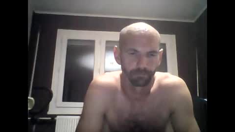 Snapshot of montmasse chatting on 05/23/26, 10:36 montmasse online show from 05/23/26, 10:36