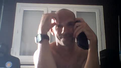 Snapshot of montmasse chatting on 06/21/26, 05:37 montmasse online show from 06/21/26, 05:37