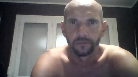 Snapshot of montmasse chatting on 07/18/26, 02:54 montmasse online show from 07/18/26, 02:54
