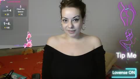 Monse online show from 03/12/25, 04:02