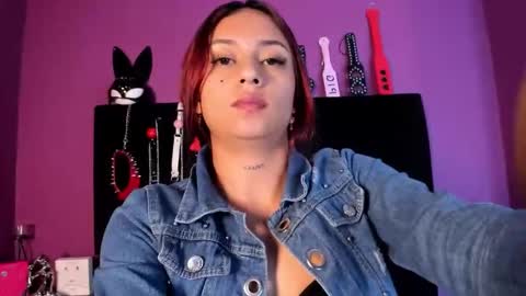 Monttserratt online show from 10/29/25, 11:45