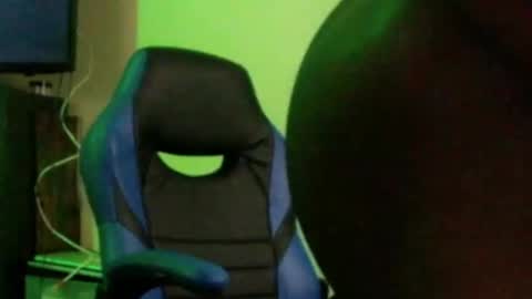 montydxxx2 online show from 10/30/25, 09:26