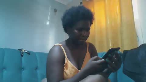 moo_baby online show from 04/07/26, 09:43