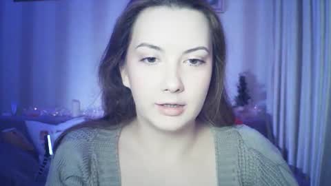 Snapshot of moodiemira chatting on 01/18/26, 06:23 moodiemira online show from 01/18/26, 06:23