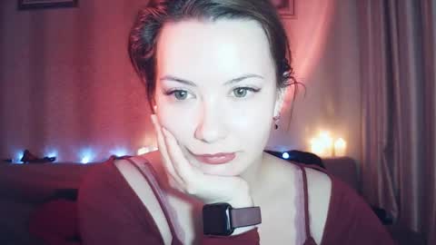 Snapshot of moodiemira chatting on 02/15/26, 06:26 moodiemira online show from 02/15/26, 06:26