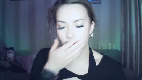 Snapshot of moodiemira chatting on 02/25/26, 06:06 moodiemira online show from 02/25/26, 06:06