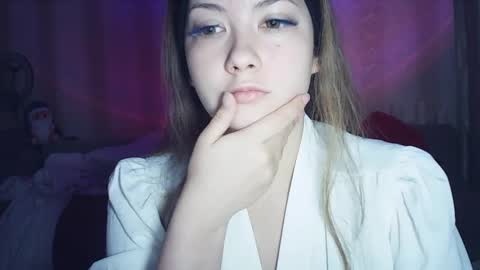 Snapshot of moodiemira chatting on 03/03/26, 10:04 moodiemira online show from 03/03/26, 10:04