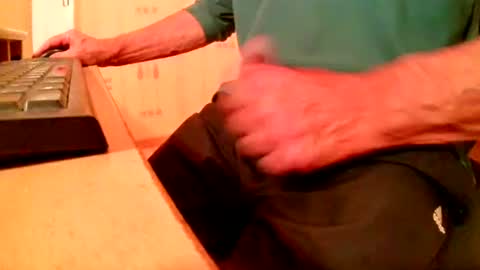 Snapshot of mookie2 chatting on 10/01/25, 07:09 mookie2 online show from 10/01/25, 07:09