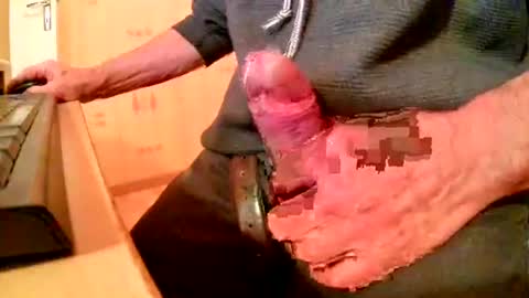 Snapshot of mookie2 chatting on 12/20/25, 08:05 mookie2 online show from 12/20/25, 08:05