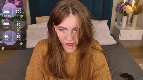 Moon  Bunny online show from 10/05/25, 03:10