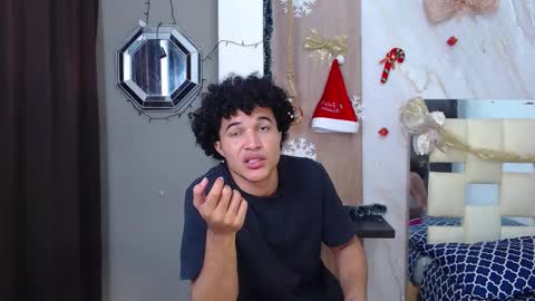 moon_and_fire_ online show from 01/08/26, 03:31