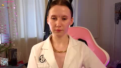 Lola online show from 02/23/25, 01:21