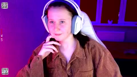 Lola online show from 02/03/26, 04:01