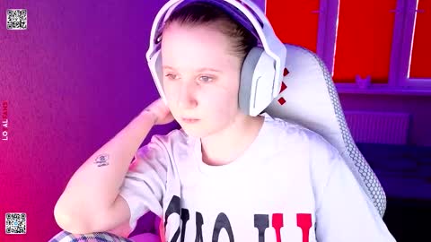 Lola online show from 03/27/26, 03:12