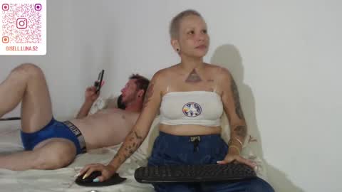Snapshot of moon_cat85 chatting on 01/11/25, 05:07 Luna online show from 01/11/25, 05:07
