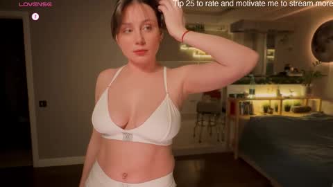 Luna  online show from 03/08/26, 05:06