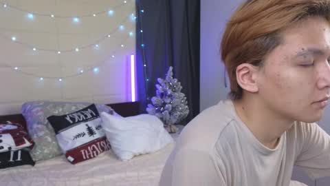 Felix and Maddy online show from 12/16/25, 08:19