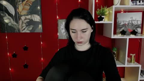 Snapshot of moon_foxy_ chatting on 12/24/24, 03:16 Diana online show from 12/24/24, 03:16