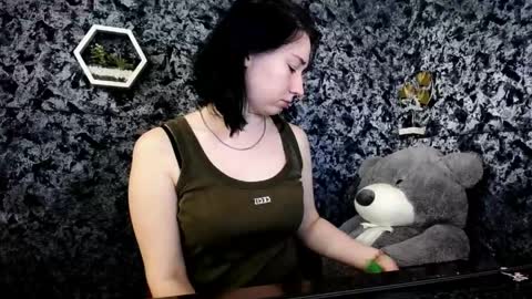 Diana online show from 05/08/26, 07:52