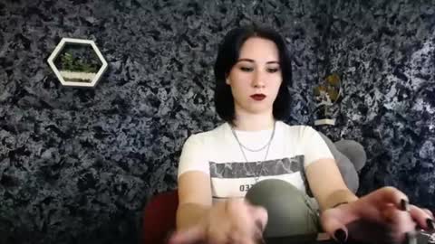Diana online show from 06/09/26, 08:20