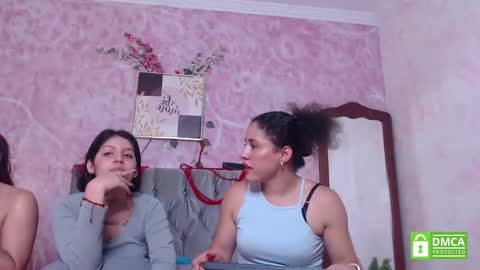 Moon Hill online show from 10/12/25, 12:09