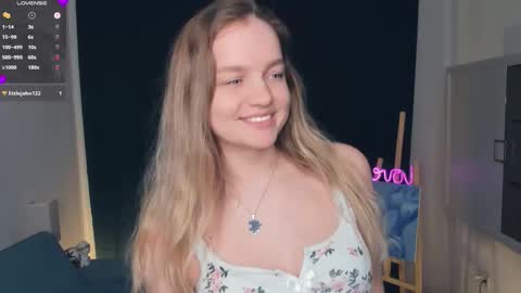 Snapshot of moon_puzzles chatting on 02/04/26, 07:20 moon_puzzles online show from 02/04/26, 07:20