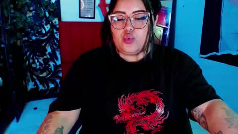 Snapshot of moon_sunflowers chatting on 11/19/25, 12:21 moon_sunflowers online show from 11/19/25, 12:21