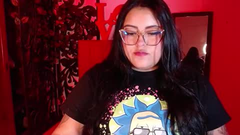 Snapshot of moon_sunflowers chatting on 12/14/25, 11:20 moon_sunflowers online show from 12/14/25, 11:20