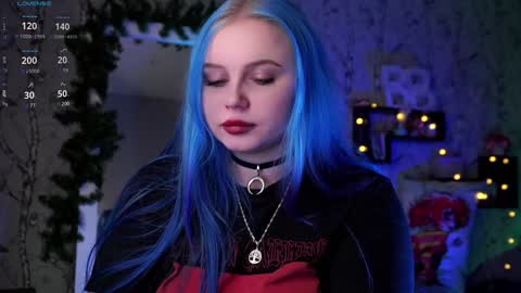 Emilia online show from 12/28/24, 10:47