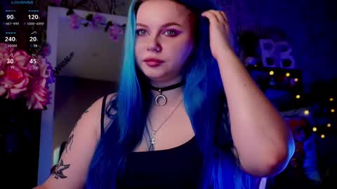 Emilia online show from 02/10/25, 11:15