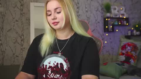 Emilia online show from 03/01/26, 09:00