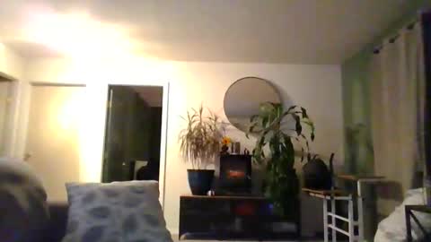 moonbutterfly94 online show from 11/01/25, 10:17