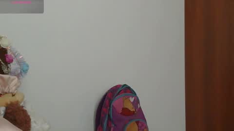 Snapshot of moonlunita_ chatting on 02/26/26, 01:54 Luna online show from 02/26/26, 01:54