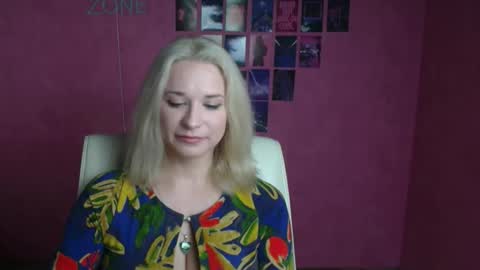 Susanna online show from 04/10/26, 05:56