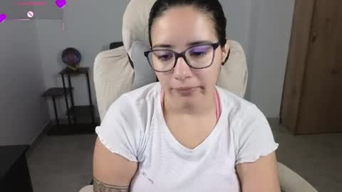 Moon Woman online show from 05/31/26, 02:20