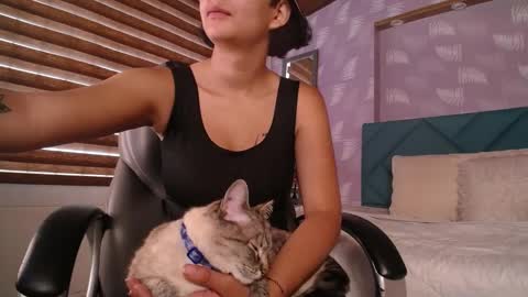 Michelle online show from 03/07/25, 01:07