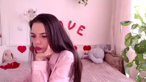 Snapshot of moore_alice chatting on 04/12/26, 01:38 moore_alice online show from 04/12/26, 01:38