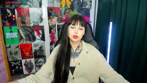 Morana online show from 09/23/25, 02:03