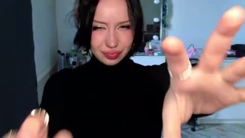 Snapshot of moranagoddess chatting on 06/25/26, 01:04 Morana follow my boosty online show from 06/25/26, 01:04