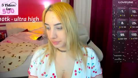 Morana Mayer online show from 02/02/26, 03:16