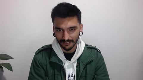 Snapshot of morbidangel08 chatting on 05/04/26, 03:35 Abelardo online show from 05/04/26, 03:35