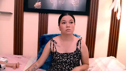 alexia online show from 04/17/26, 07:06