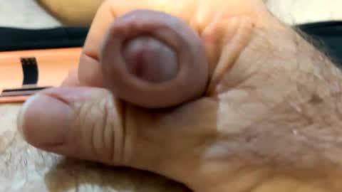 Me online show from 10/24/25, 08:49