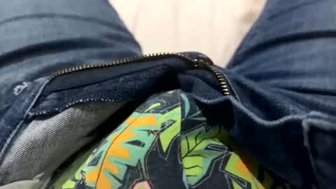 Me online show from 01/16/26, 08:35