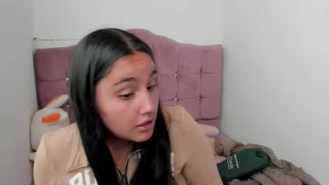 morena_rodriguez_9 online show from 10/16/25, 07:15