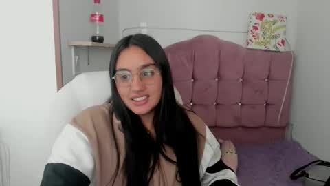 morena_rodriguez_9 online show from 12/14/25, 11:59