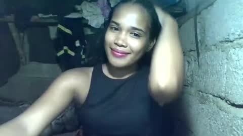 morenagirlpinay18 online show from 04/21/26, 06:20