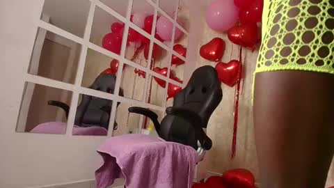 morena online show from 02/18/26, 02:07