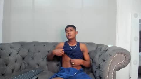 Mmorenito online show from 10/04/25, 07:12